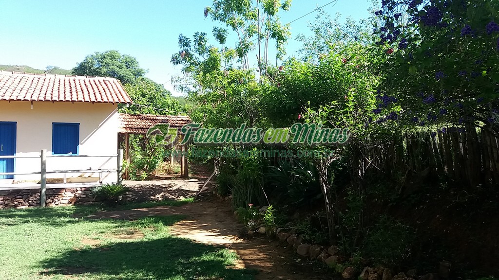Fazenda 20 km do asfalto 