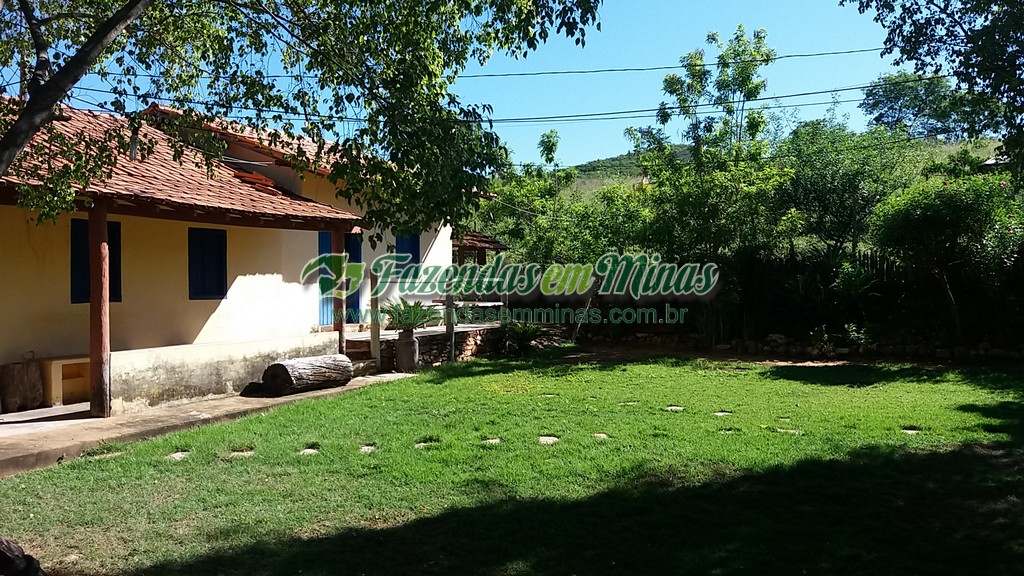 Fazenda 20 km do asfalto 